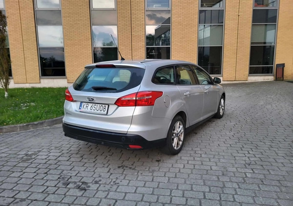 Ford Focus cena 28900 przebieg: 180102, rok produkcji 2016 z Kraków małe 211